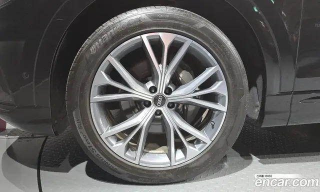 Audi Q8 2022 3.0 автомат (гидро), миниатюра 5 Audi Q8 2022 3.0 автомат (гидро), миниатюра 5