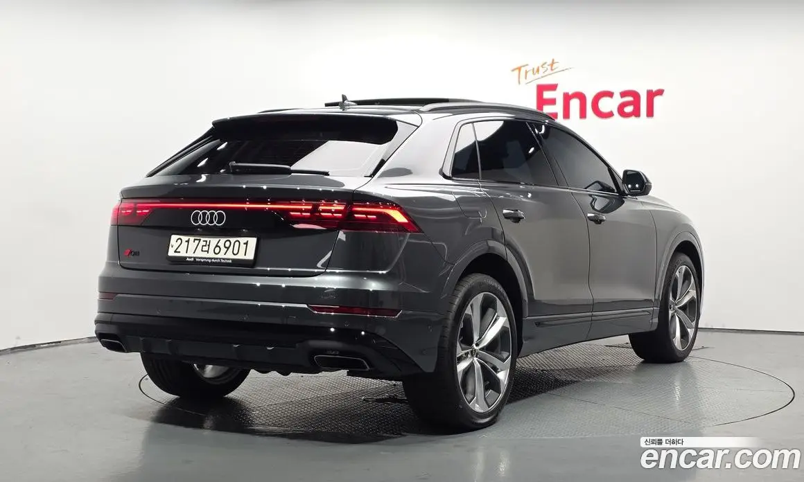 Audi Q8 2024 3.0 автомат (гидро), фото 2 Audi Q8 2024 3.0 автомат (гидро), фото 2