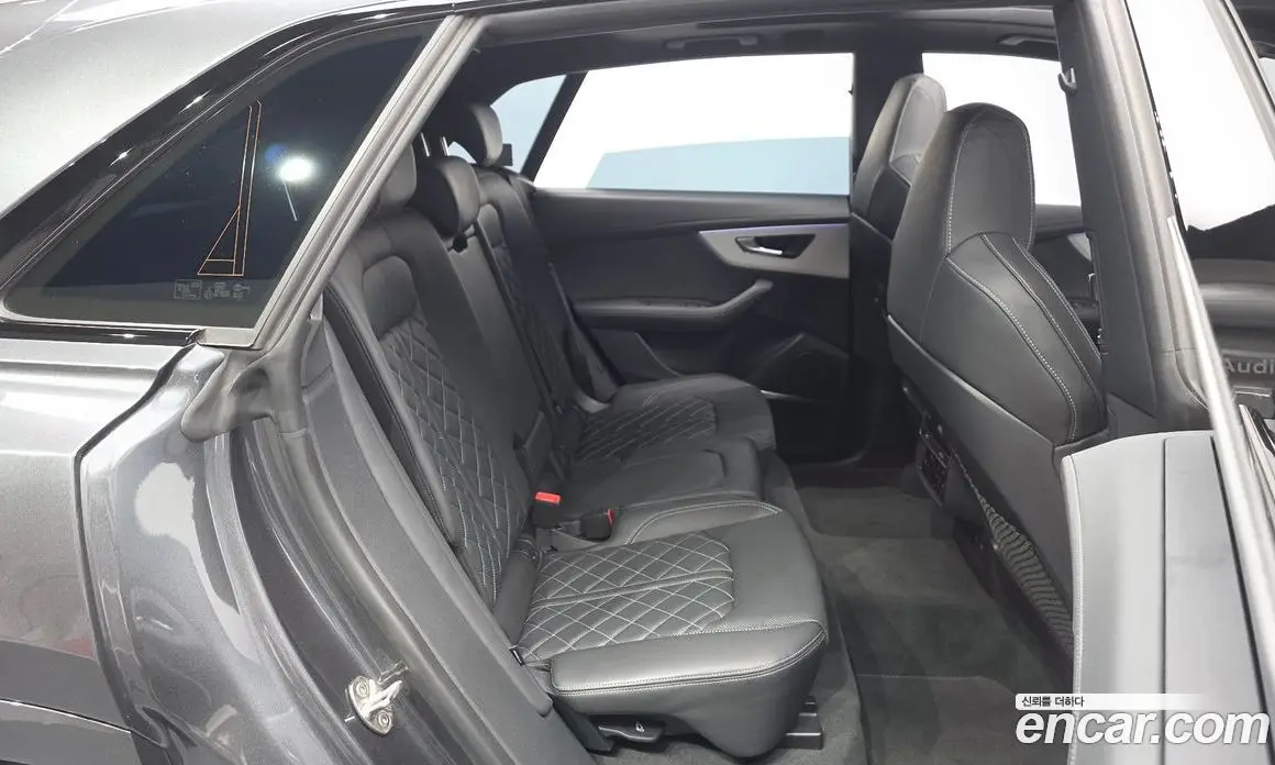 Audi Q8 2024 3.0 автомат (гидро), фото 11 Audi Q8 2024 3.0 автомат (гидро), фото 11