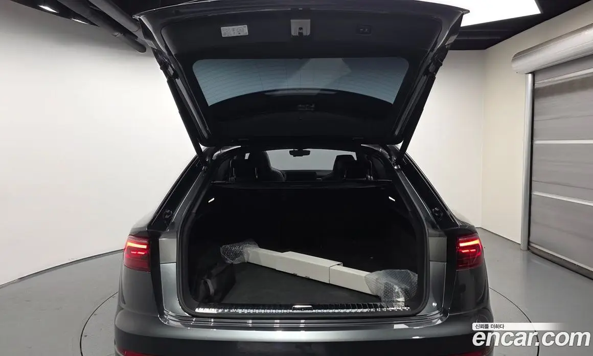 Audi Q8 2024 3.0 автомат (гидро), фото 20 Audi Q8 2024 3.0 автомат (гидро), фото 20