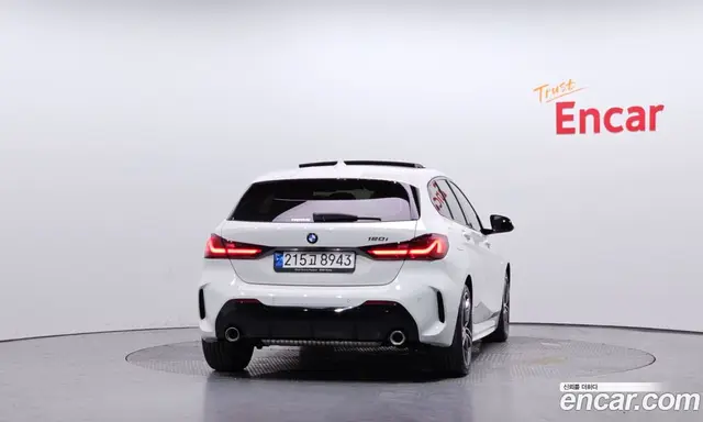 BMW 1 серия 2021 2.0 автомат (гидро), миниатюра 4 BMW 1 серия 2021 2.0 автомат (гидро), миниатюра 4