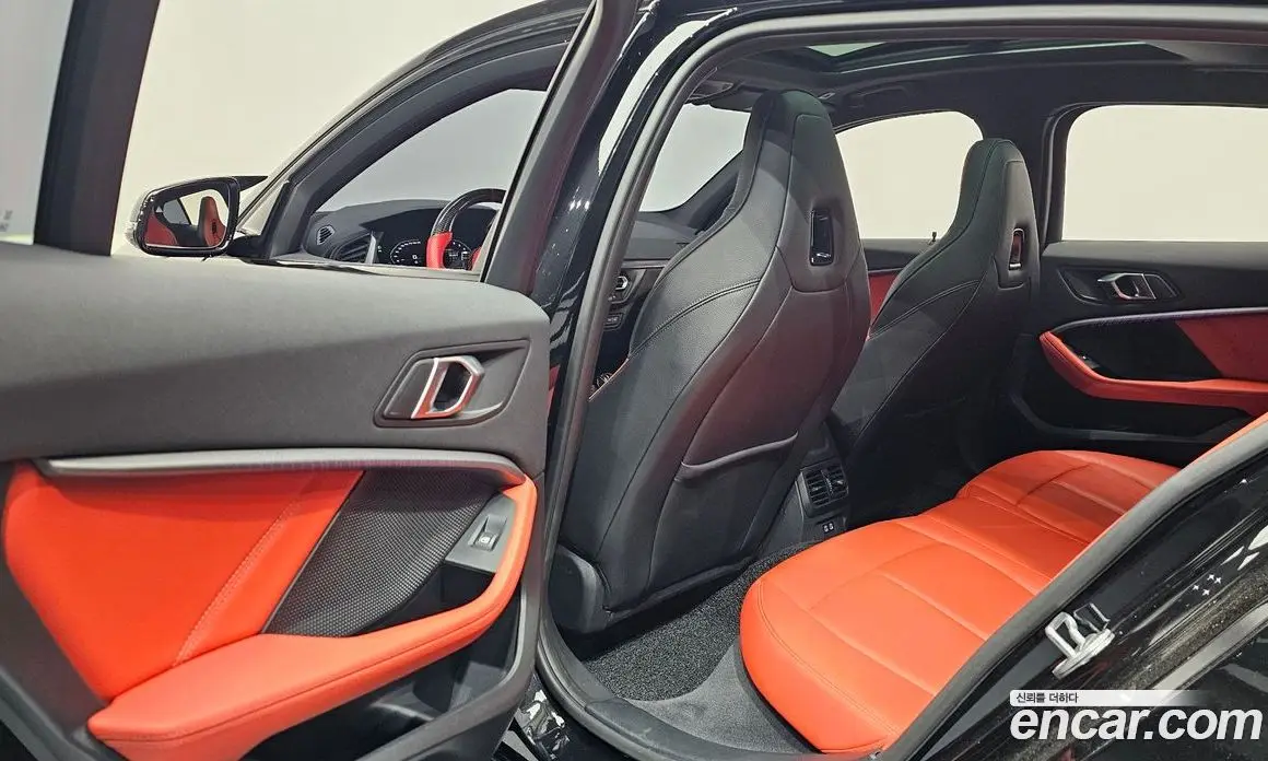 BMW 1 серия 2022 2.0 автомат (гидро), фото 28 BMW 1 серия 2022 2.0 автомат (гидро), фото 28