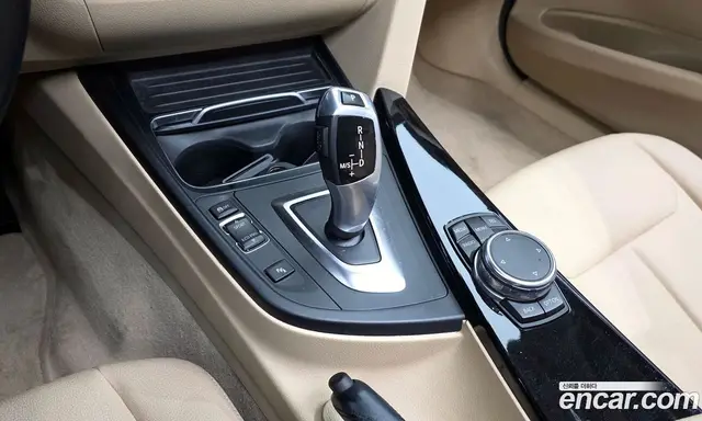 BMW 3 серия 2016 2.0 автомат (гидро), миниатюра 9