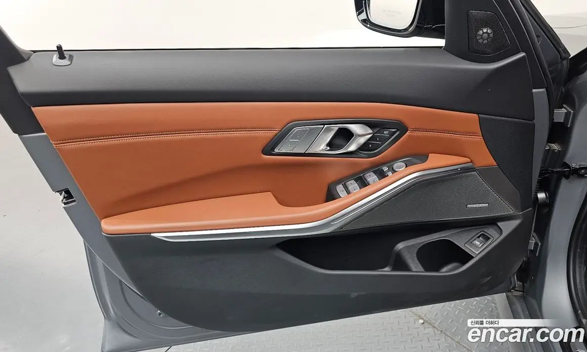 BMW 3 серия 2025 3.0 автомат (гидро), фото 14 BMW 3 серия 2025 3.0 автомат (гидро), фото 14