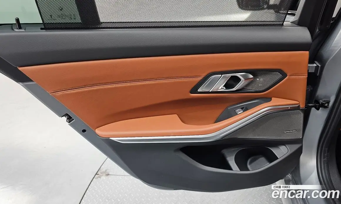 BMW 3 серия 2025 3.0 автомат (гидро), фото 15 BMW 3 серия 2025 3.0 автомат (гидро), фото 15