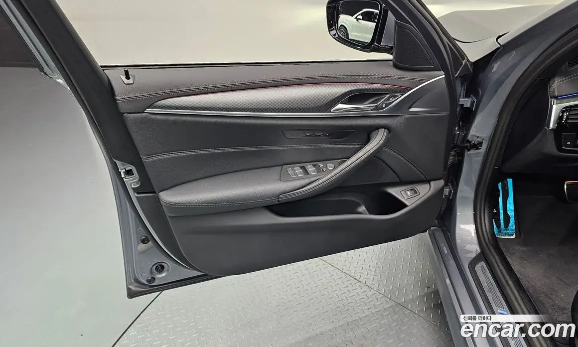 BMW 5 серия 2023 2.0 автомат (гидро), фото 14 BMW 5 серия 2023 2.0 автомат (гидро), фото 14