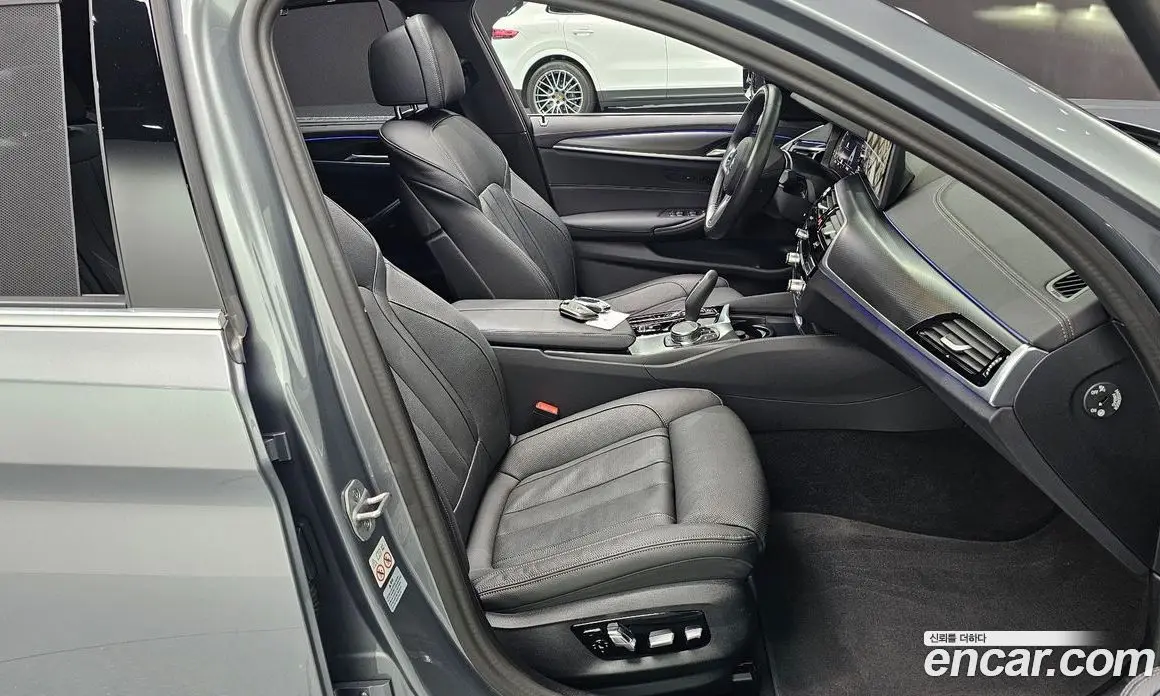 BMW 5 серия 2023 2.0 автомат (гидро), фото 16 BMW 5 серия 2023 2.0 автомат (гидро), фото 16