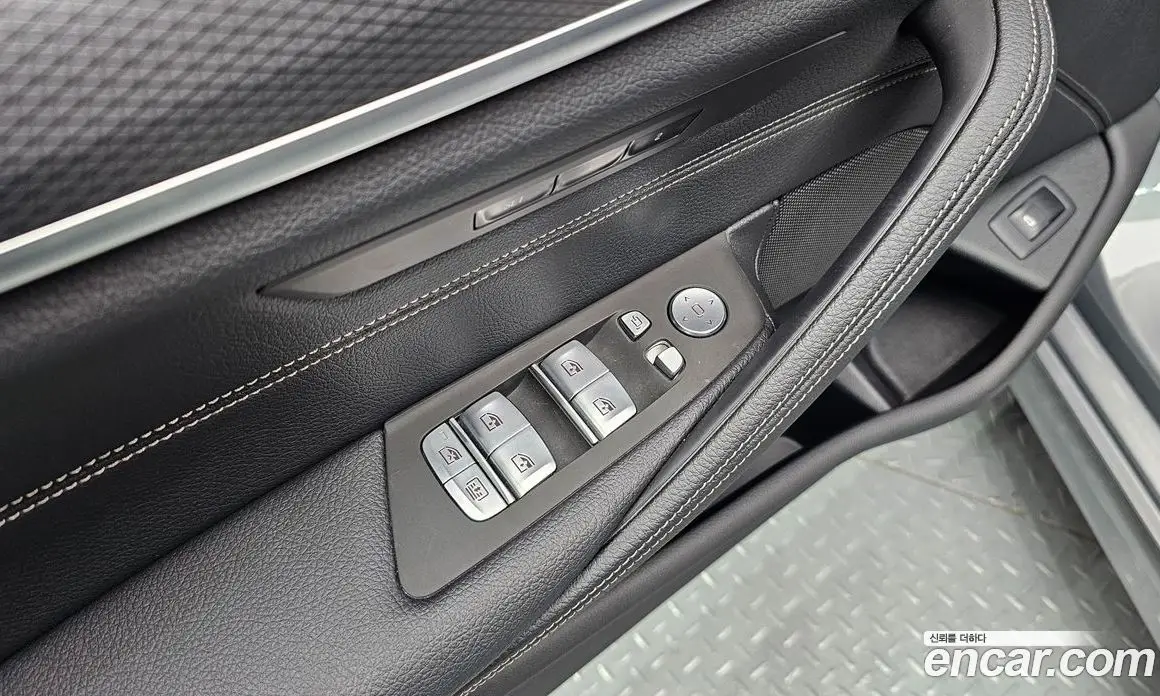 BMW 5 серия 2023 2.0 автомат (гидро), фото 26 BMW 5 серия 2023 2.0 автомат (гидро), фото 26