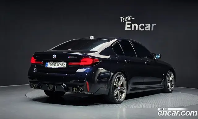 BMW 5 серия 2023 4.4 автомат (гидро), миниатюра 2