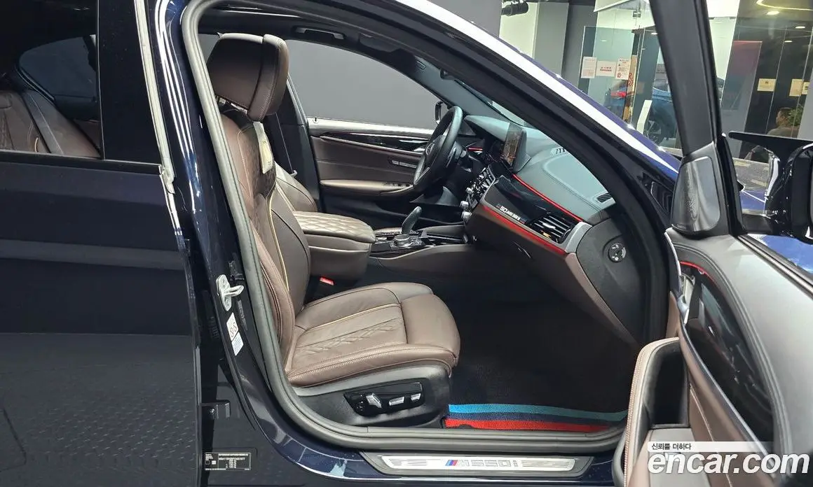 BMW 5 серия 2023 4.4 автомат (гидро), фото 12