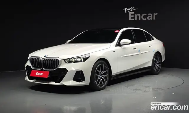 BMW 5 серия 2025 2.0 автомат (гидро), миниатюра 1