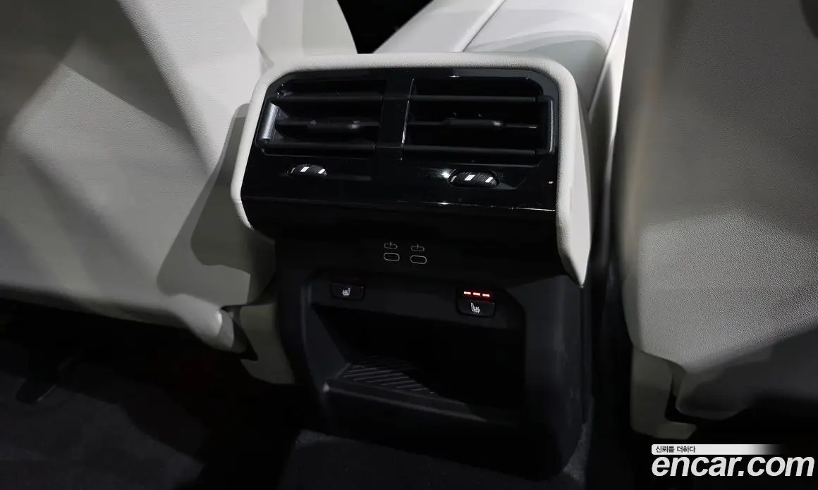 BMW 5 серия 2025 2.0 автомат (гидро), фото 19