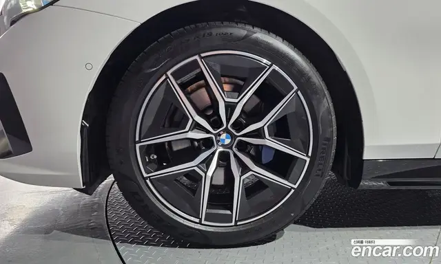 BMW 5 серия 2025 2.0 автомат (гидро), миниатюра 5