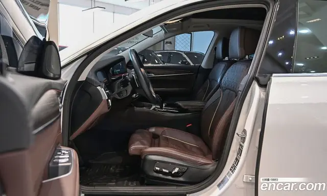 BMW 6 серия 2023 3.0 автомат (гидро), миниатюра 12