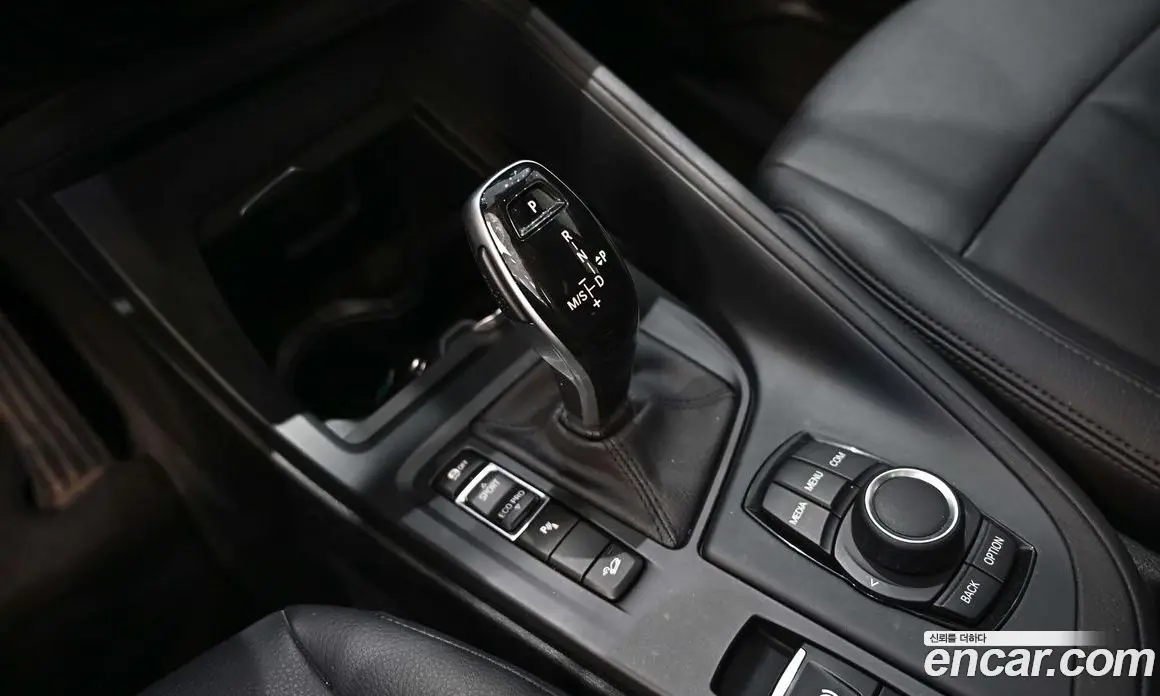 BMW X1 2019 2.0 автомат (гидро), фото 11 BMW X1 2019 2.0 автомат (гидро), фото 11