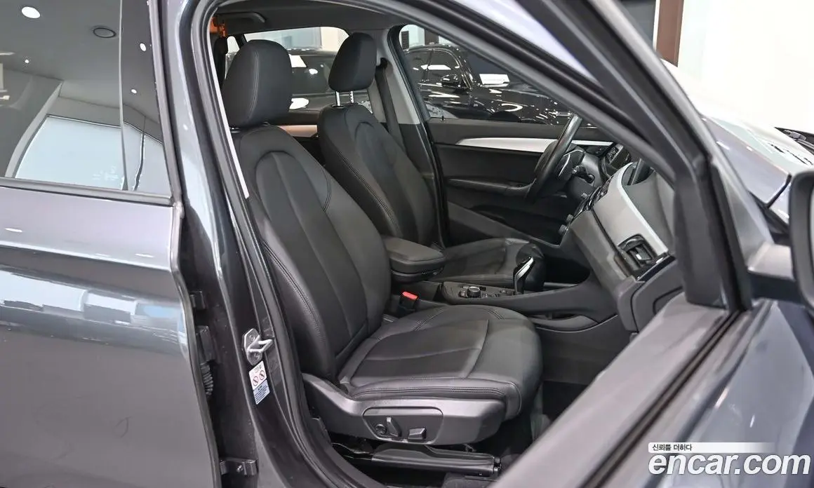 BMW X1 2019 2.0 автомат (гидро), фото 13 BMW X1 2019 2.0 автомат (гидро), фото 13
