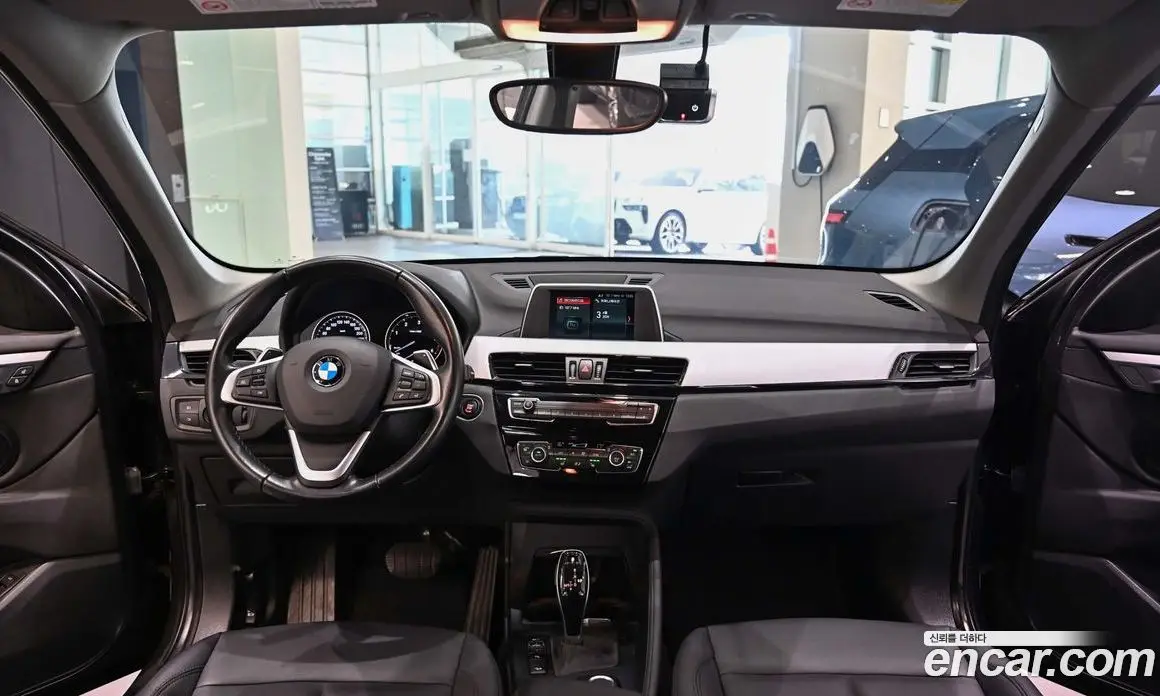 BMW X1 2019 2.0 автомат (гидро), фото 8 BMW X1 2019 2.0 автомат (гидро), фото 8