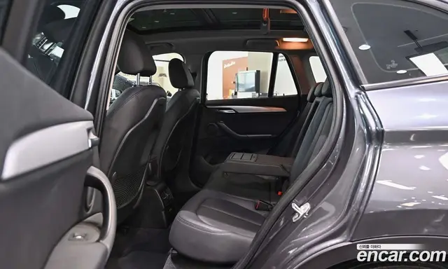 BMW X1 2019 2.0 автомат (гидро), миниатюра 10 BMW X1 2019 2.0 автомат (гидро), миниатюра 10