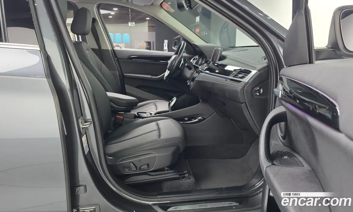 BMW X1 2022 2.0 автомат (гидро), фото 11 BMW X1 2022 2.0 автомат (гидро), фото 11