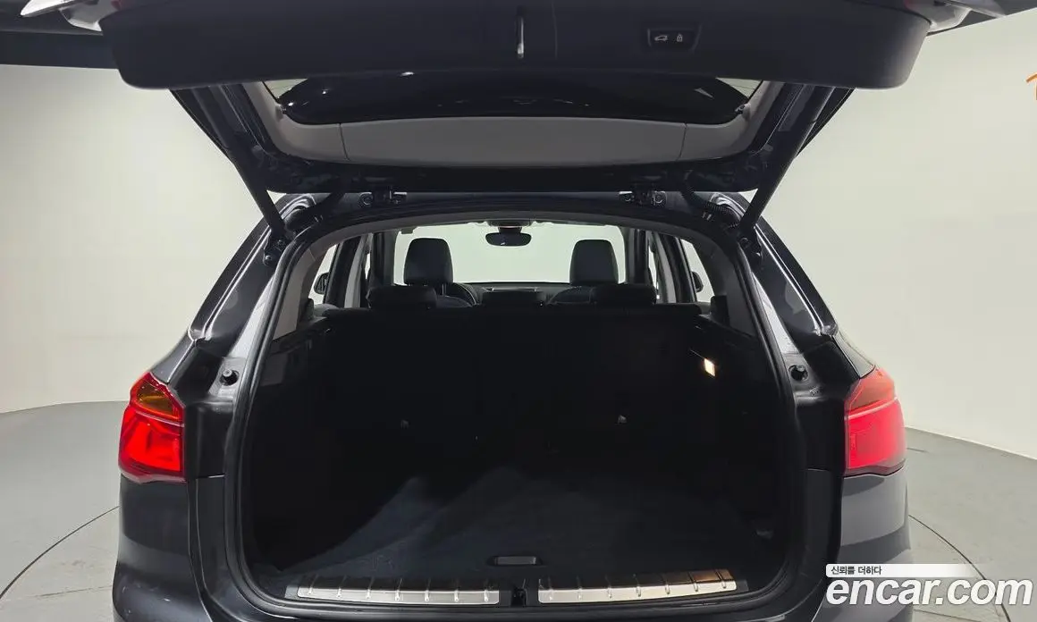 BMW X1 2022 2.0 автомат (гидро), фото 20 BMW X1 2022 2.0 автомат (гидро), фото 20