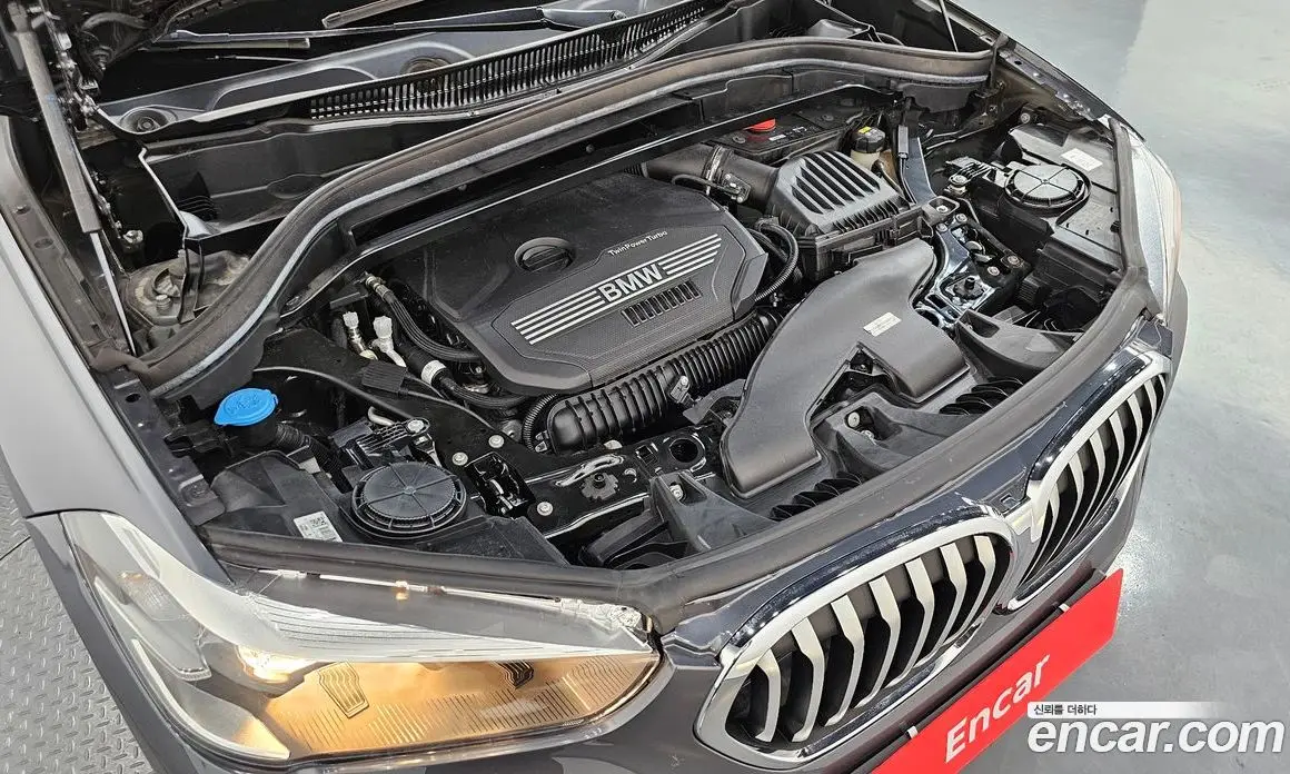 BMW X1 2022 2.0 автомат (гидро), фото 6 BMW X1 2022 2.0 автомат (гидро), фото 6