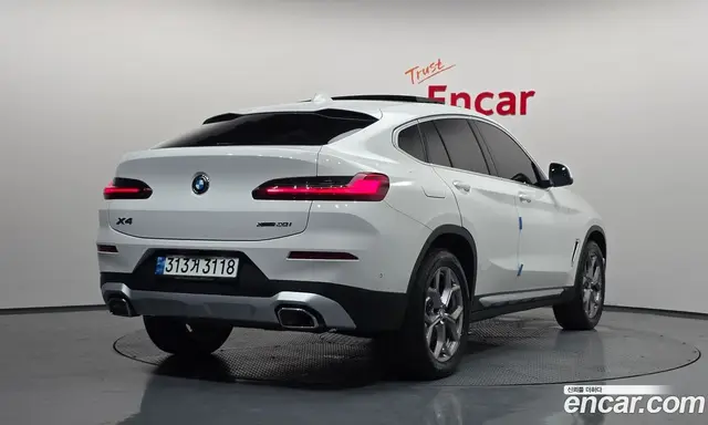 BMW X4 2022 2.0 автомат (гидро), миниатюра 2