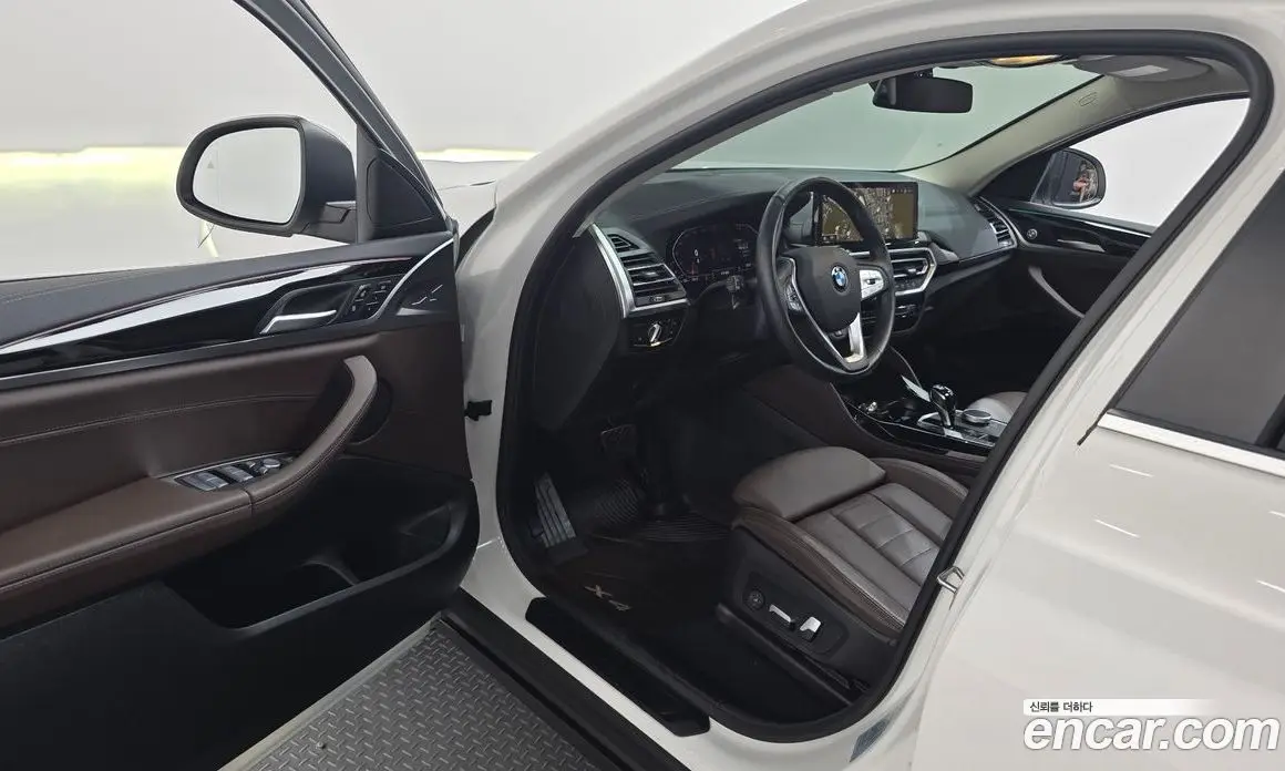 BMW X4 2022 2.0 автомат (гидро), фото 13