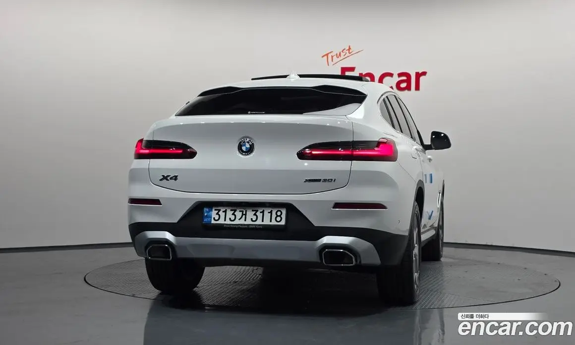 BMW X4 2022 2.0 автомат (гидро), фото 4