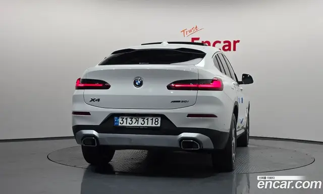 BMW X4 2022 2.0 автомат (гидро), миниатюра 4