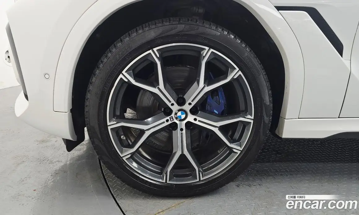 BMW X6 2022 3.0 автомат (гидро), фото 5 BMW X6 2022 3.0 автомат (гидро), фото 5