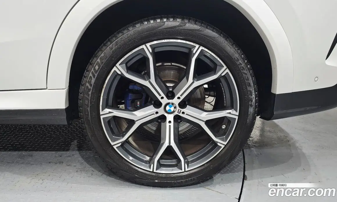 BMW X6 2022 3.0 автомат (гидро), фото 7 BMW X6 2022 3.0 автомат (гидро), фото 7