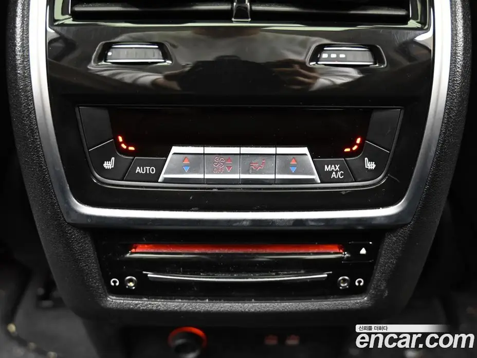 BMW X7 2021 3.0 автомат (гидро), фото 16