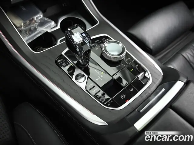 BMW X7 2021 3.0 автомат (гидро), миниатюра 9