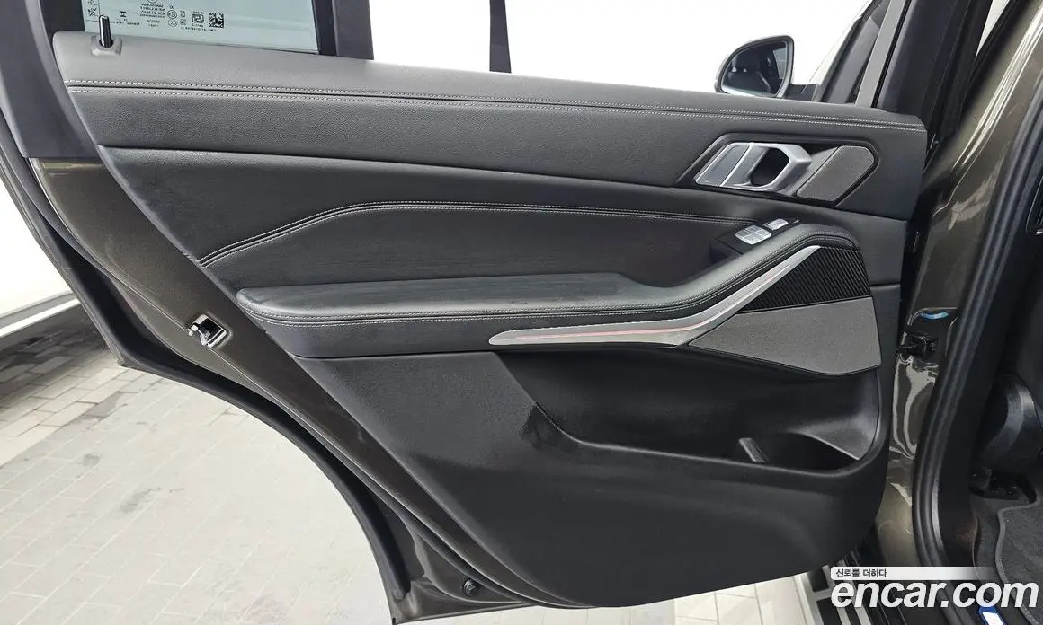 BMW X7 2025 3.0 автомат (гидро), фото 15 BMW X7 2025 3.0 автомат (гидро), фото 15