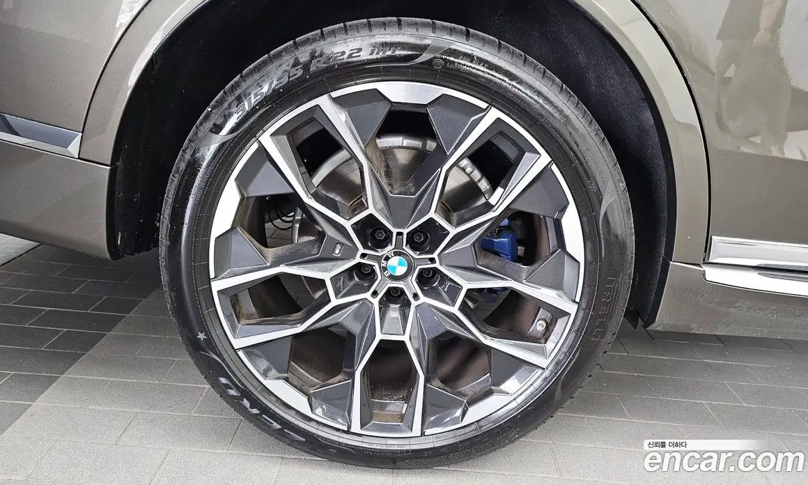 BMW X7 2025 3.0 автомат (гидро), фото 5 BMW X7 2025 3.0 автомат (гидро), фото 5