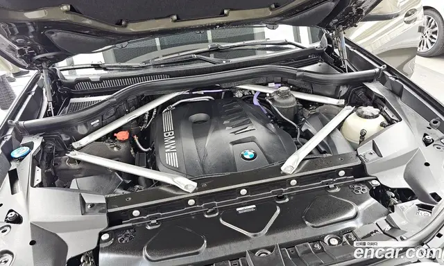 BMW X7 2025 3.0 автомат (гидро), миниатюра 6 BMW X7 2025 3.0 автомат (гидро), миниатюра 6