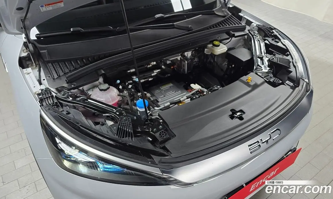 BYD Atto 3 2025 0.1 автомат (гидро), фото 5 BYD Atto 3 2025 0.1 автомат (гидро), фото 5