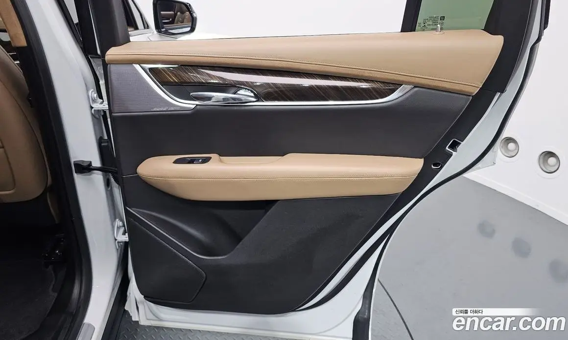 Cadillac XT6 2022 3.6 автомат (гидро), фото 15 Cadillac XT6 2022 3.6 автомат (гидро), фото 15