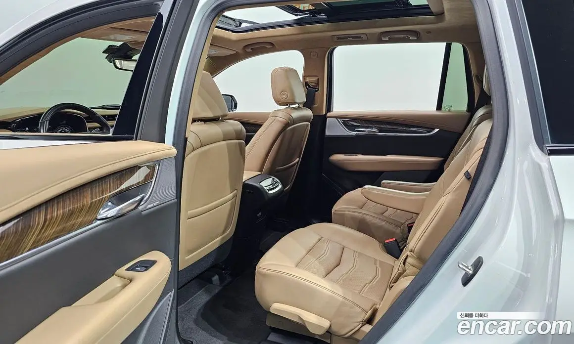 Cadillac XT6 2022 3.6 автомат (гидро), фото 16 Cadillac XT6 2022 3.6 автомат (гидро), фото 16