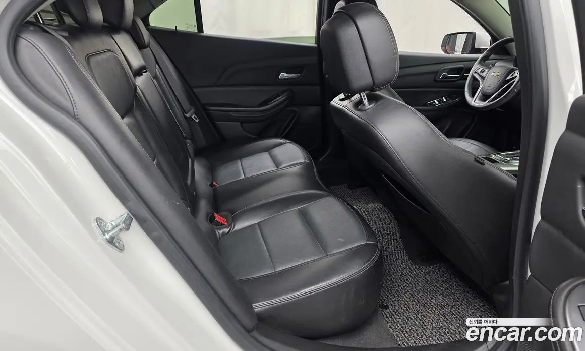 Chevrolet Malibu 2015 2.0 автомат (гидро), фото 11