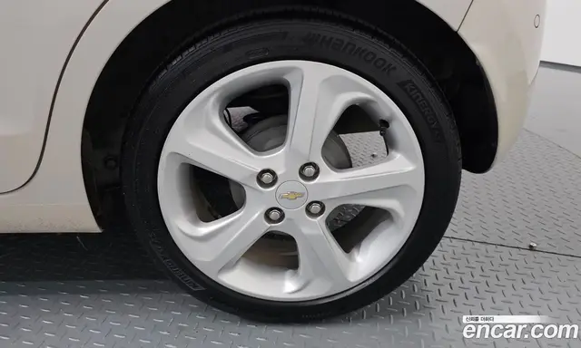 Chevrolet Spark 2017 1.0 механика, миниатюра 7 Chevrolet Spark 2017 1.0 механика, миниатюра 7