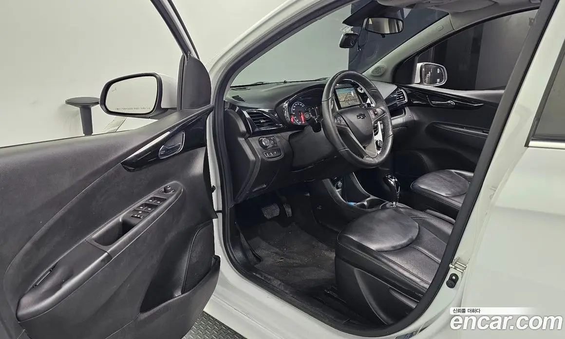 Chevrolet Spark 2017 1.0 автомат (гидро), фото 13 Chevrolet Spark 2017 1.0 автомат (гидро), фото 13