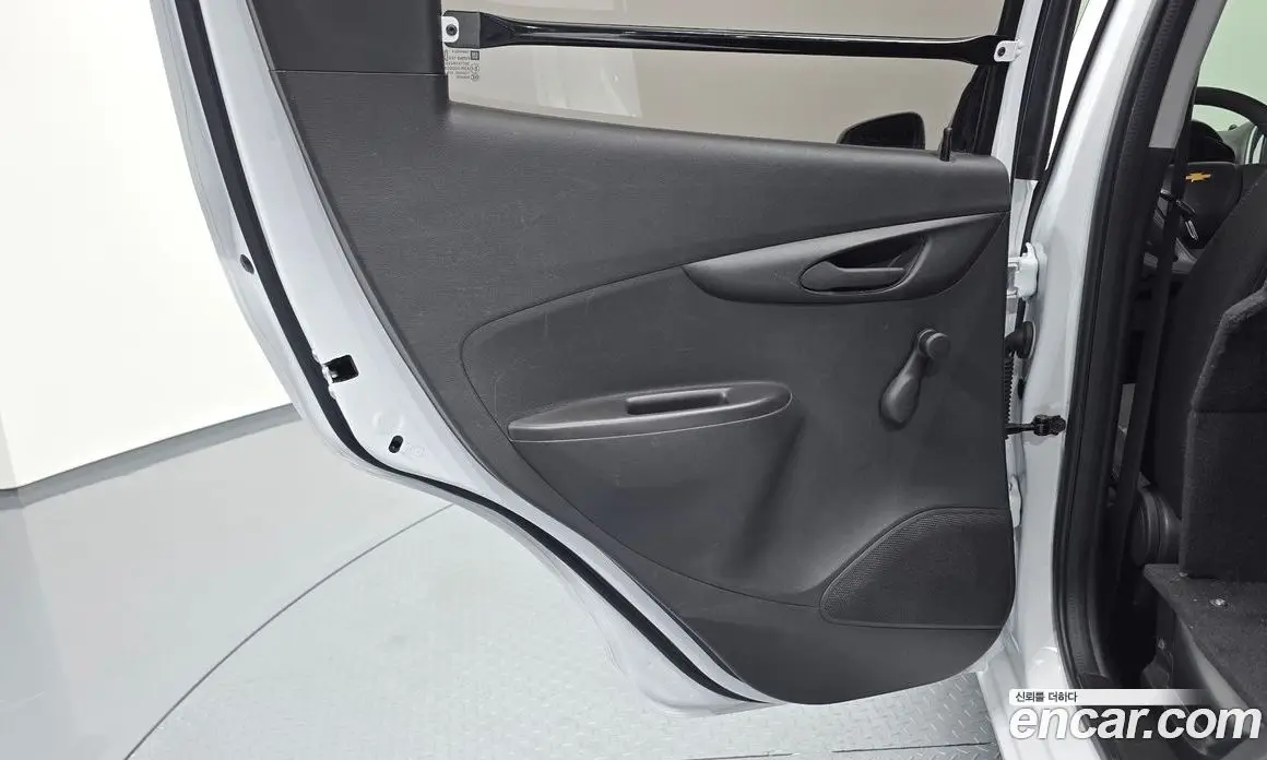 Chevrolet Spark 2018 1.0 автомат (гидро), фото 15 Chevrolet Spark 2018 1.0 автомат (гидро), фото 15