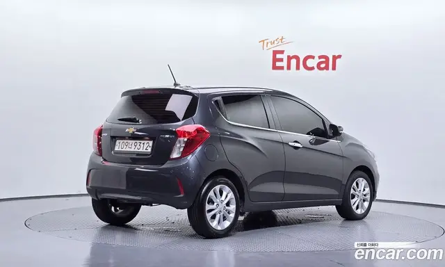 Chevrolet Spark 2020 1.0 автомат (гидро), миниатюра 2 Chevrolet Spark 2020 1.0 автомат (гидро), миниатюра 2
