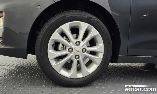 Chevrolet Spark 2020 1.0 автомат (гидро), миниатюра 5 Chevrolet Spark 2020 1.0 автомат (гидро), миниатюра 5