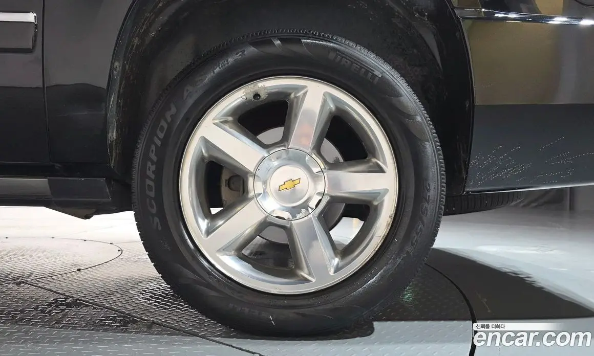 Chevrolet Surburban 2013 5.3 автомат (гидро), фото 7 Chevrolet Surburban 2013 5.3 автомат (гидро), фото 7