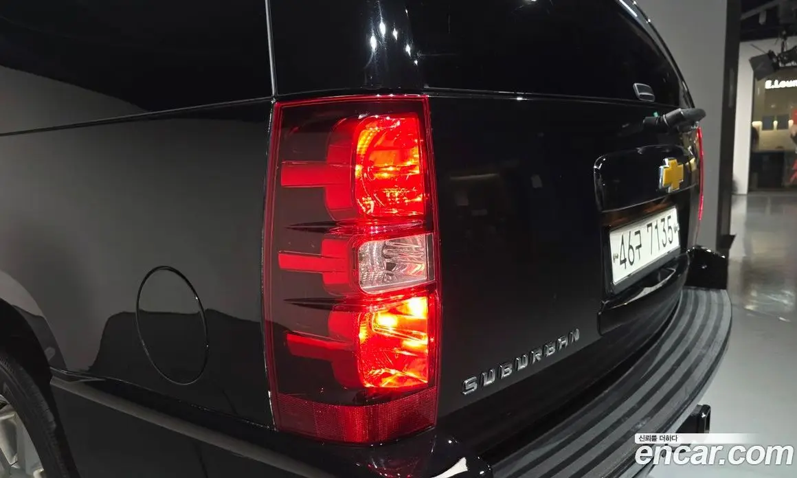 Chevrolet Surburban 2013 5.3 автомат (гидро), фото 9 Chevrolet Surburban 2013 5.3 автомат (гидро), фото 9