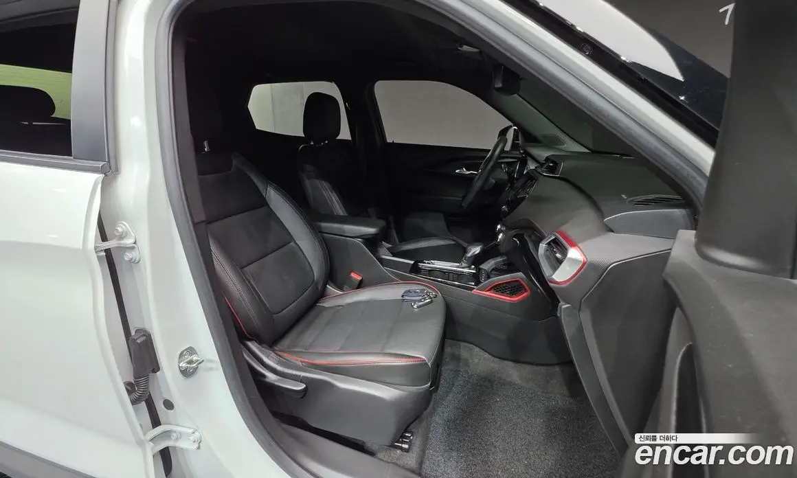 Chevrolet TrailBlazer 2021 1.3 автомат (гидро), фото 10 Chevrolet TrailBlazer 2021 1.3 автомат (гидро), фото 10