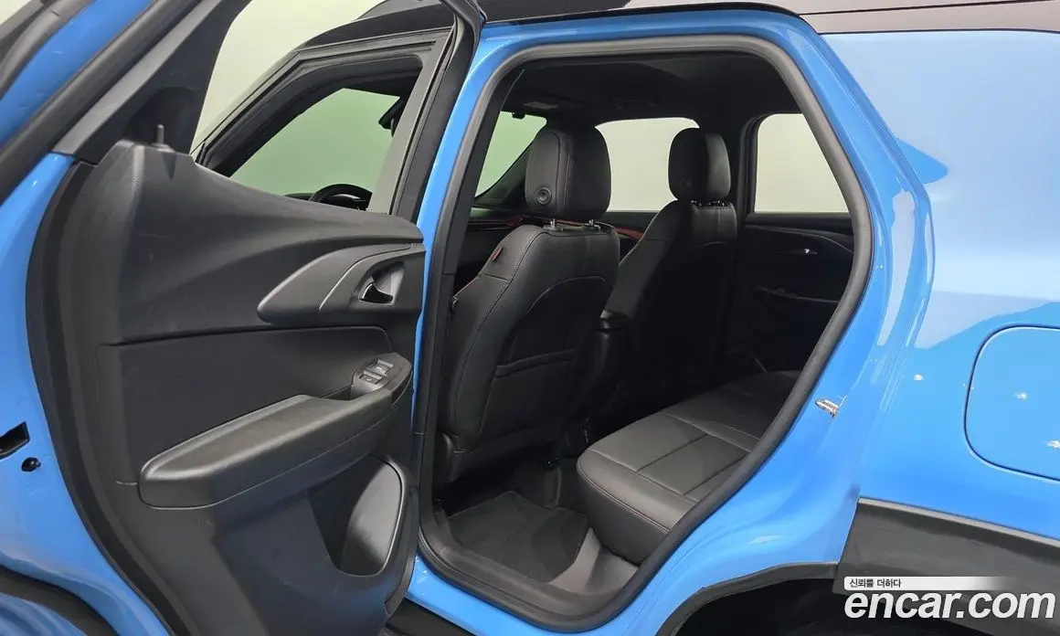 Chevrolet TrailBlazer 2023 1.3 автомат (гидро), фото 22 Chevrolet TrailBlazer 2023 1.3 автомат (гидро), фото 22