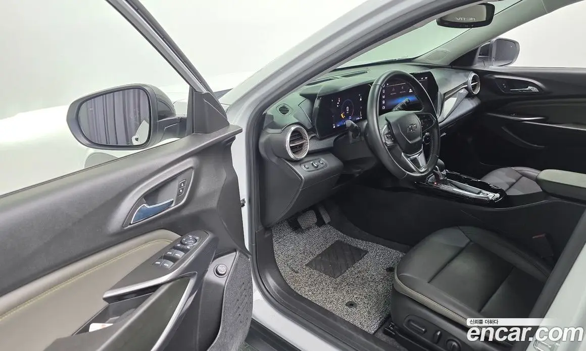Chevrolet Trax 2023 1.2 автомат (гидро), фото 11